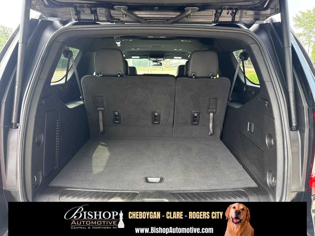 Used 2024 GMC Yukon XL SLT AWD/4WD image 19