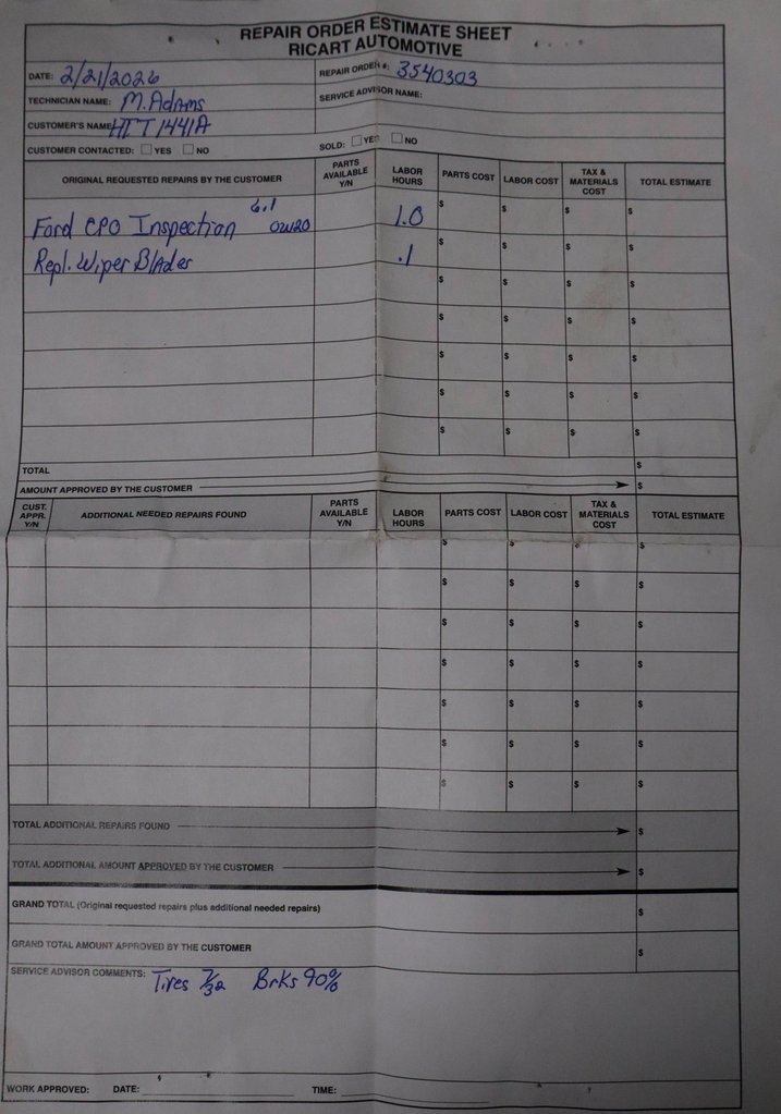 Used 2023 Kia Sportage LX image 5