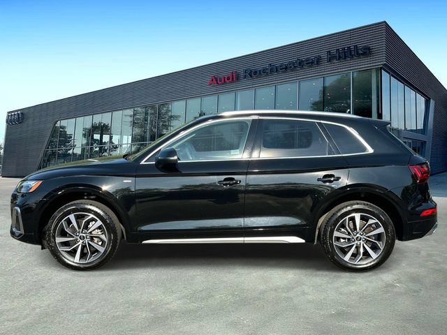 Used 2023 Audi Q5 2.0T Premium Plus w/ Premium Plus Package AWD/4WD image 2