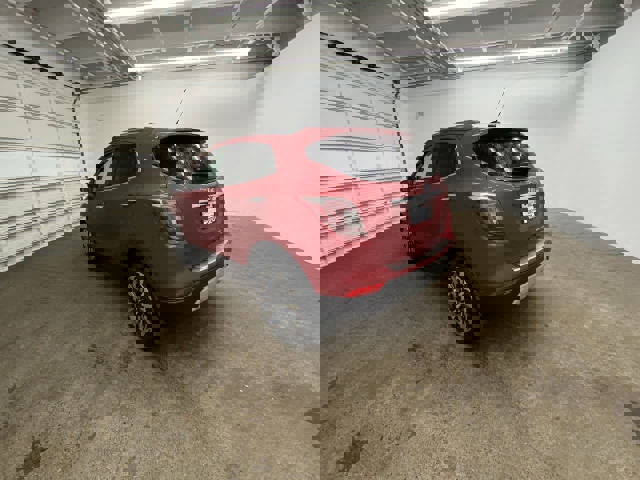 Used 2019 Buick Encore Essence image 4