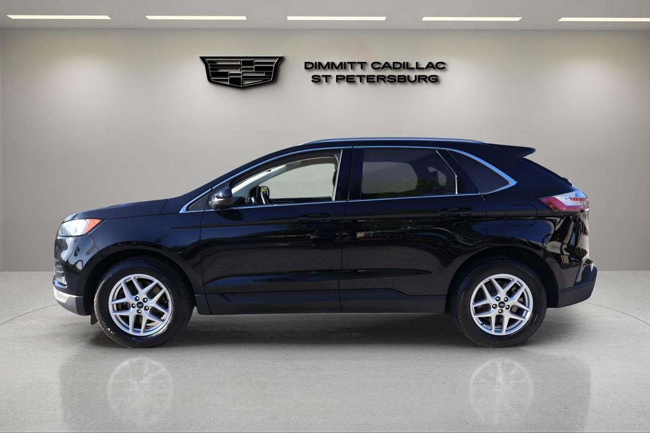 Used 2022 Ford Edge SEL w/ Convenience Package AWD/4WD image 2