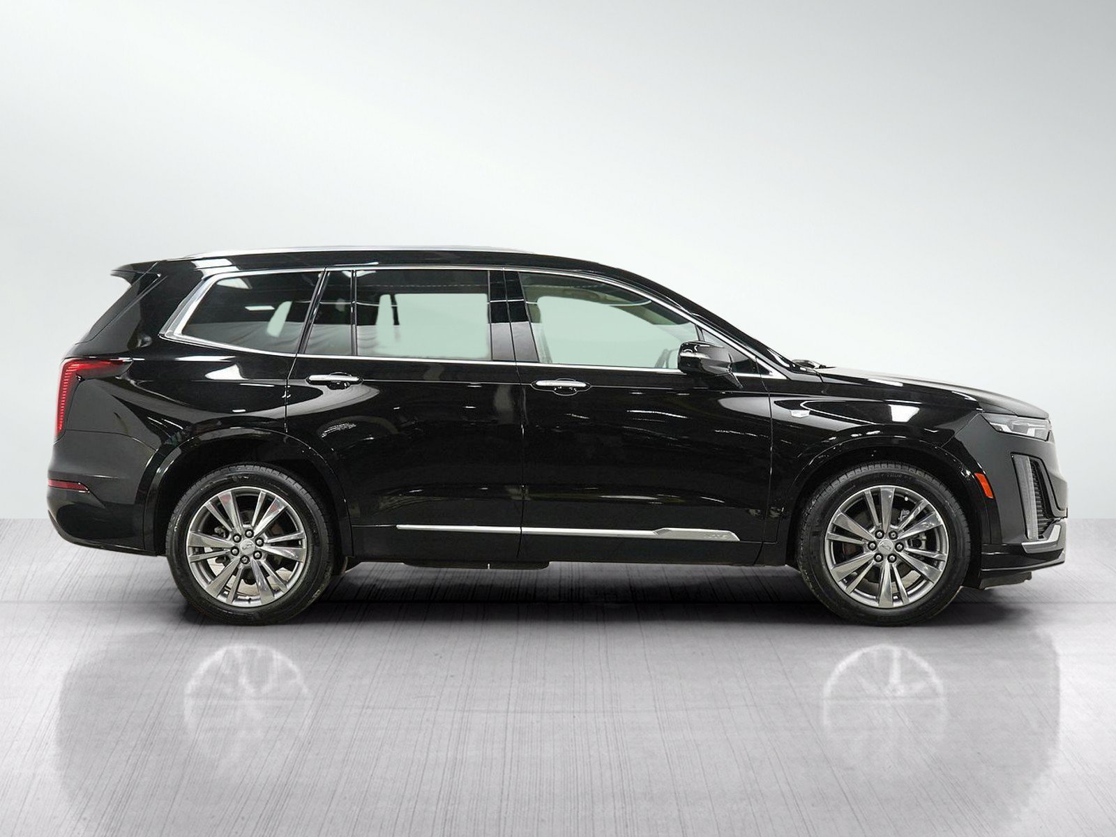 Used 2022 Cadillac XT6 Premium Luxury AWD/4WD image 6