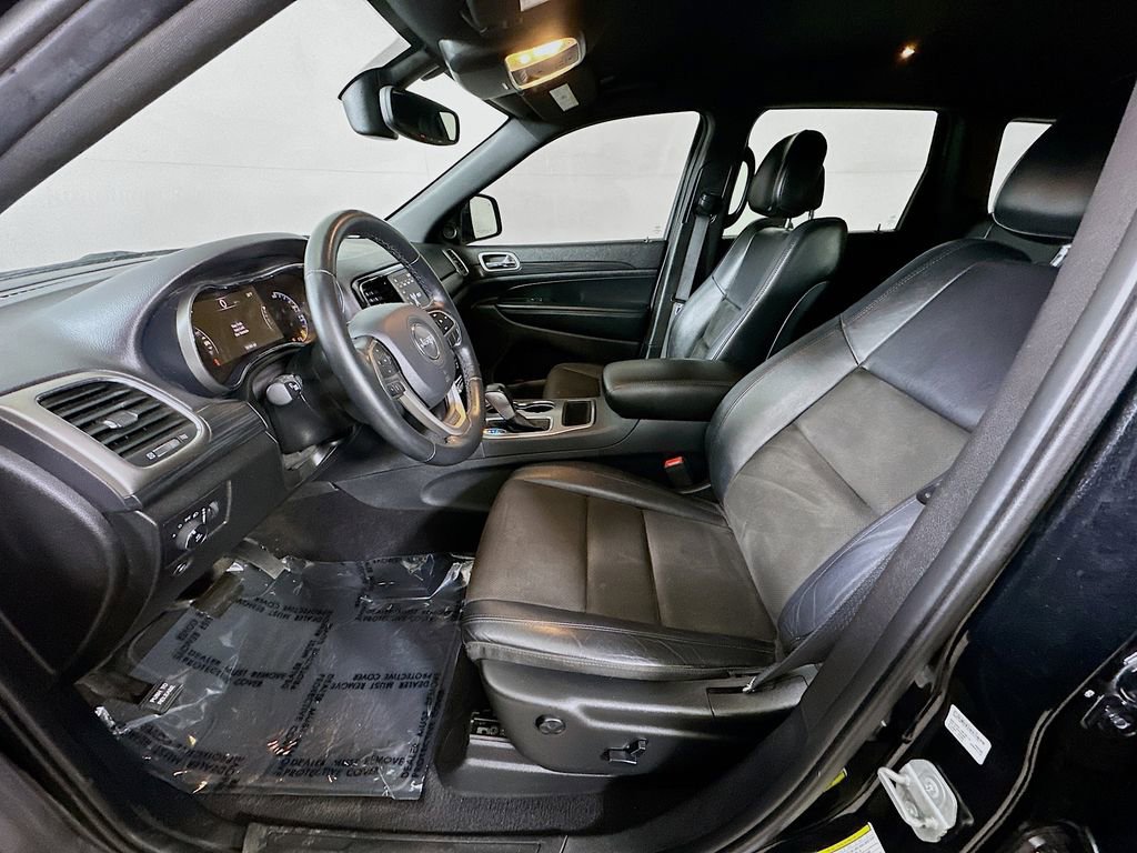 Used 2020 Jeep Grand Cherokee Altitude image 15