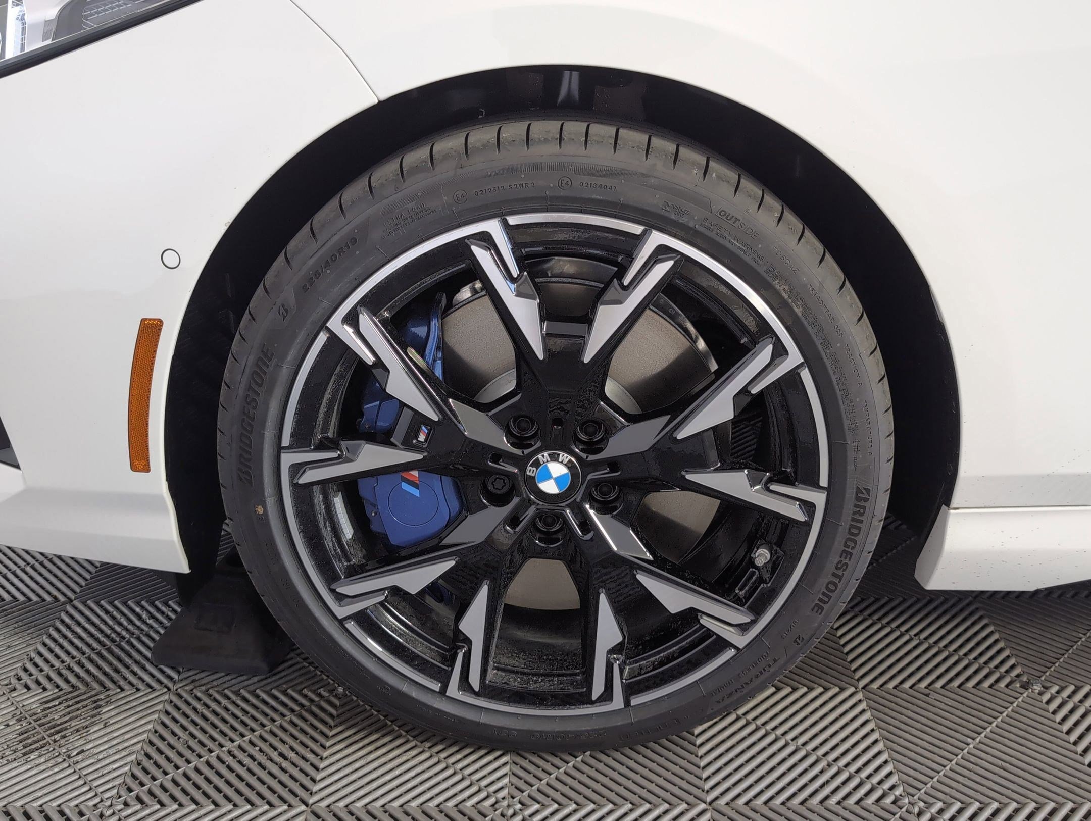 Used 2025 BMW 228i xDrive w/ Premium Package image 9