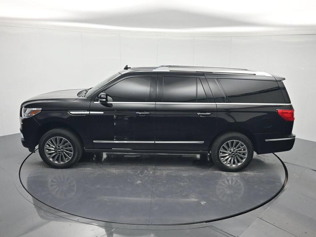 Used 2020 Lincoln Navigator L 4WD image 35