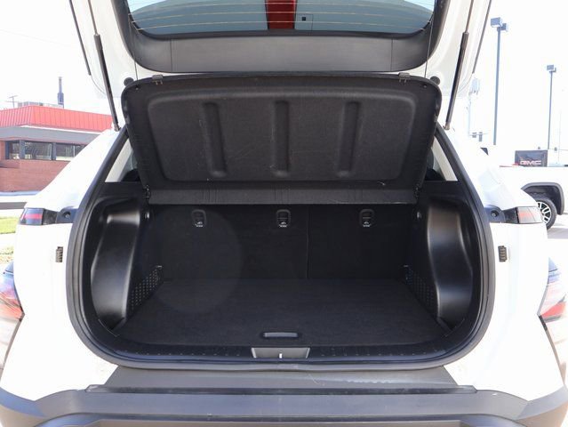 Used 2025 Hyundai Kona SEL image 18