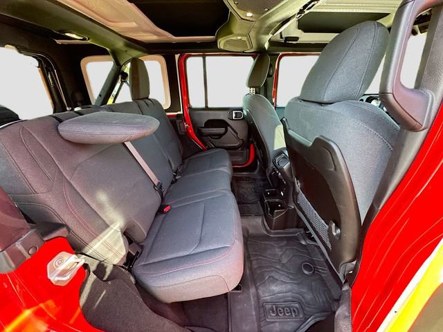 Used 2024 Jeep Wrangler Unlimited Rubicon image 25
