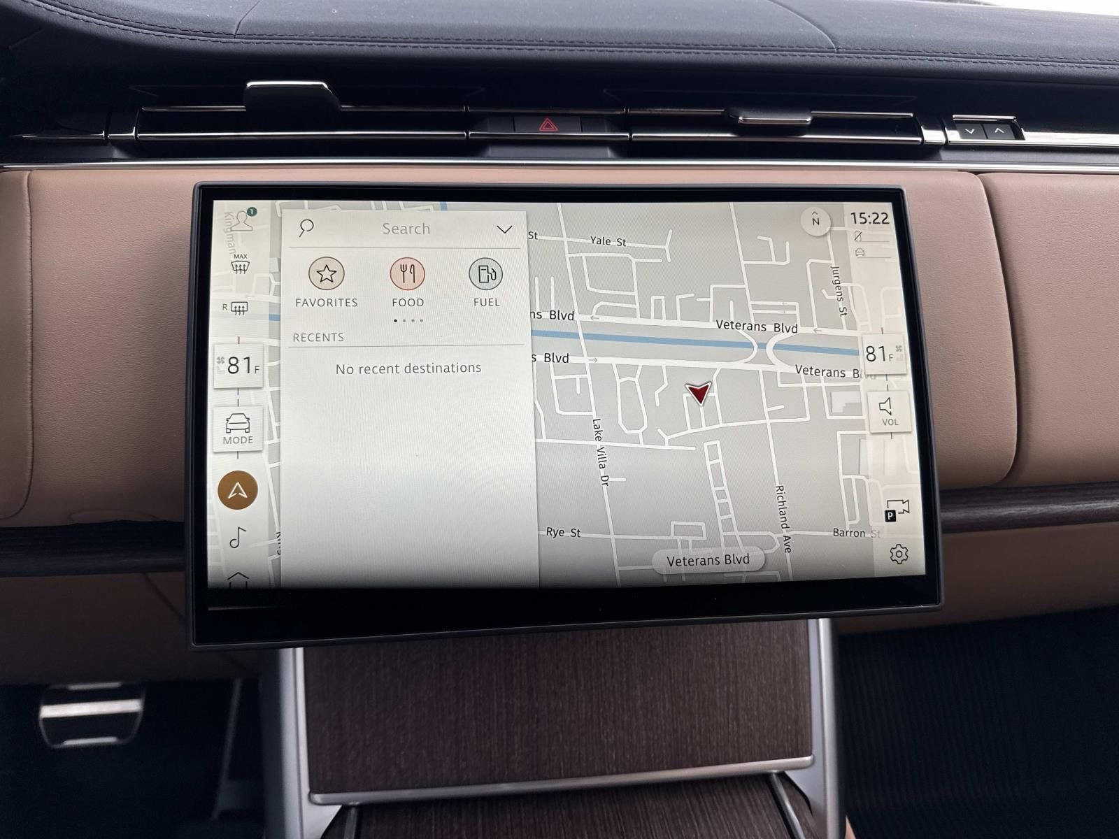 New 2026 Land Rover Range Rover SE image 11