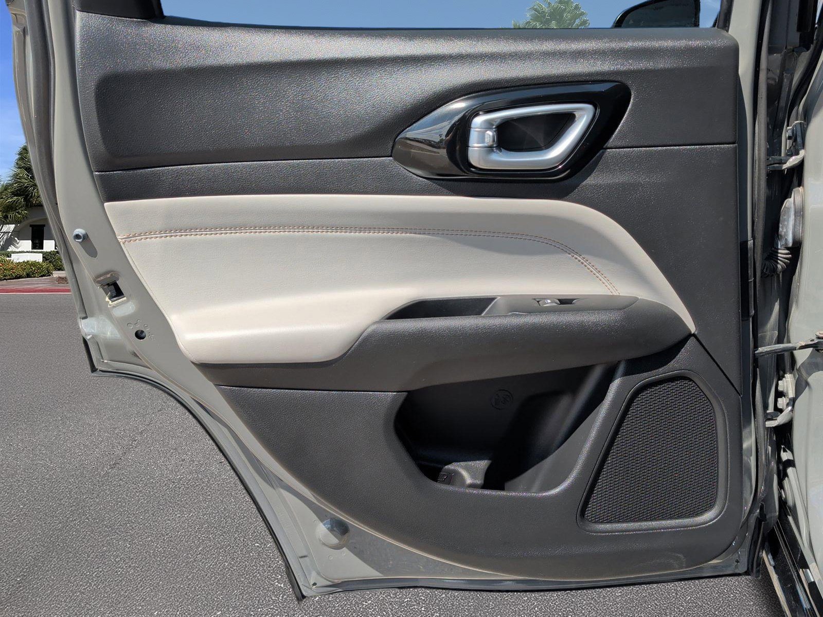 Used 2022 Jeep Compass Limited w/ Elite Group image 23