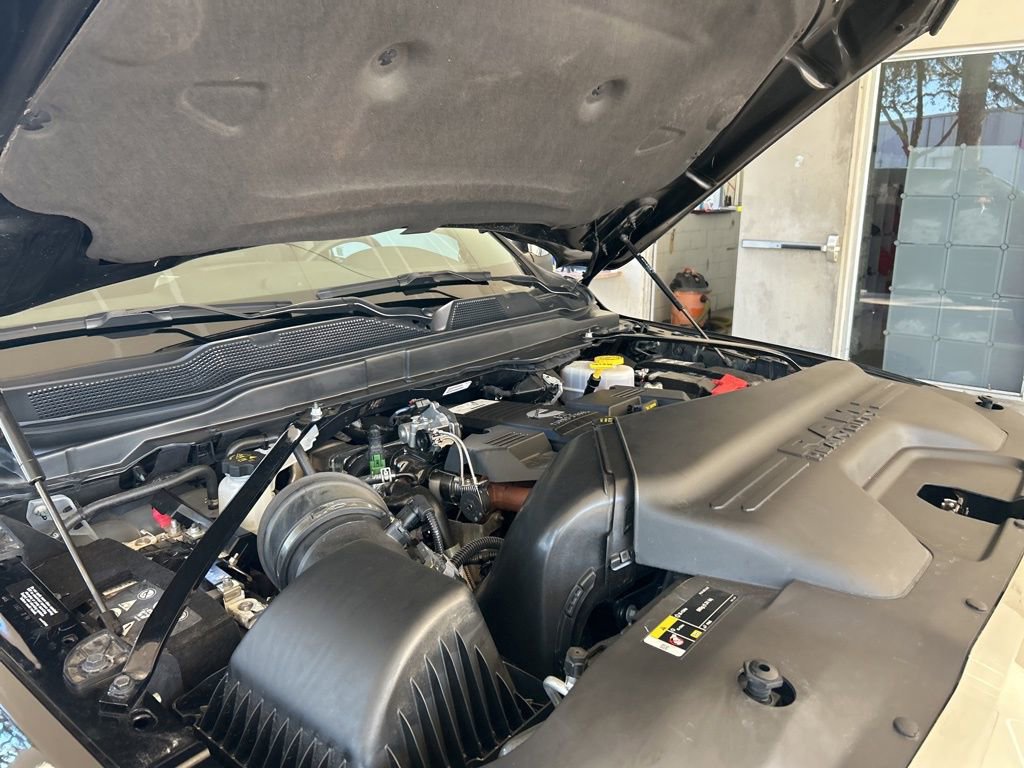 Used 2024 RAM 3500 Laramie image 11