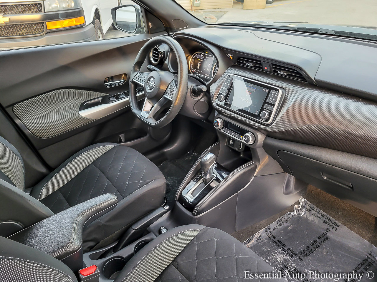 Used 2020 Nissan Kicks SV image 29