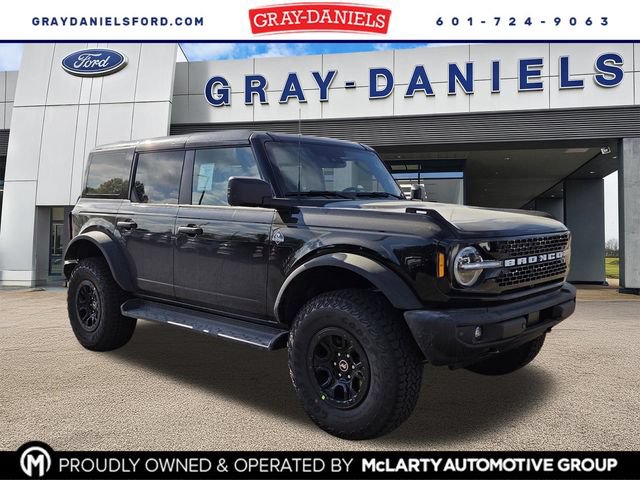 New 2026 Ford Bronco Outer Banks w/ Sasquatch Package
