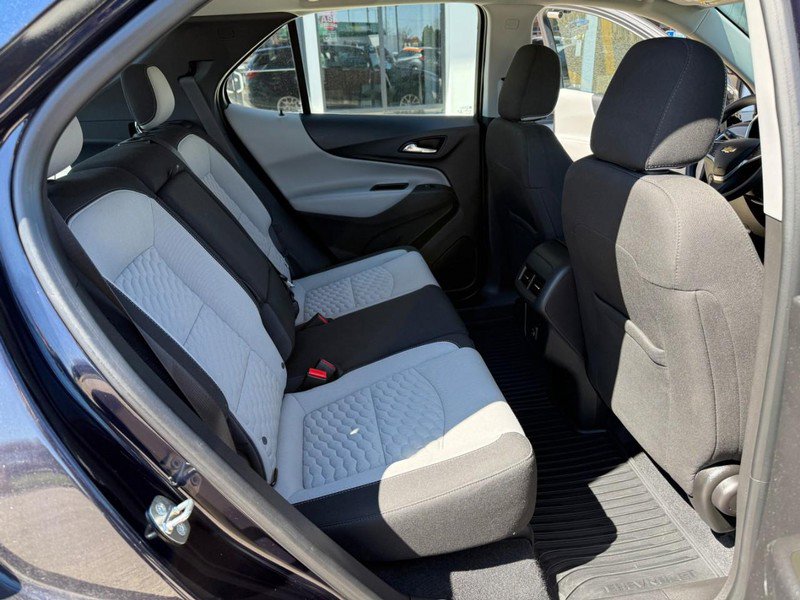 Used 2020 Chevrolet Equinox LS AWD/4WD image 14
