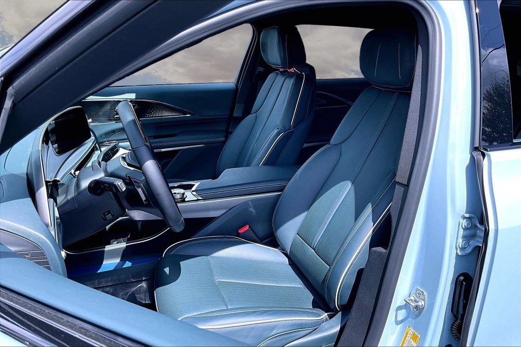 Used 2024 Cadillac Lyriq Sport w/ Nappa Leather Package AWD/4WD image 21
