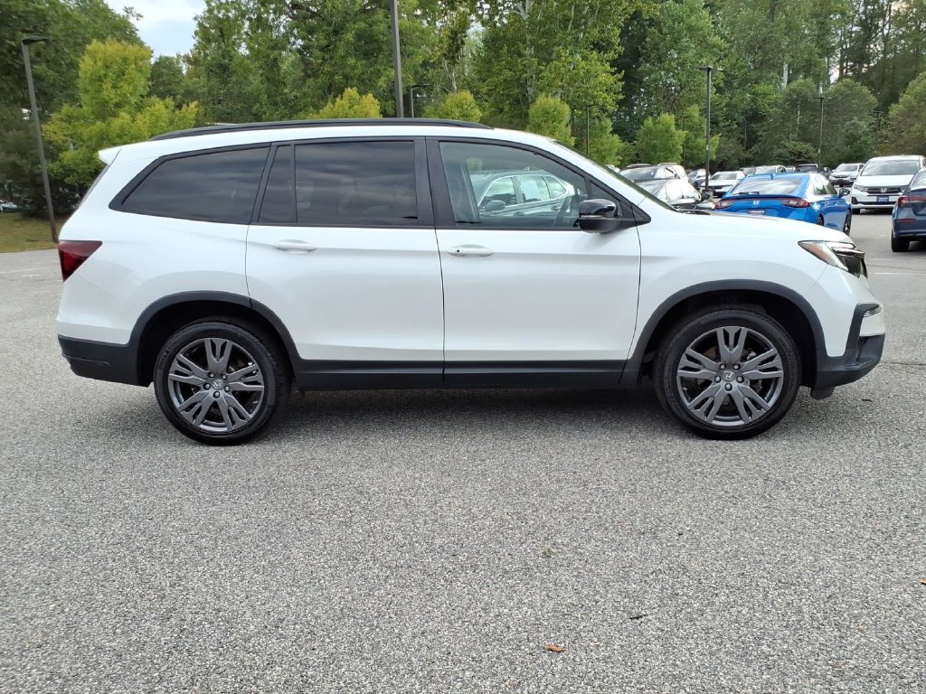 Used 2022 Honda Pilot Sport image 3