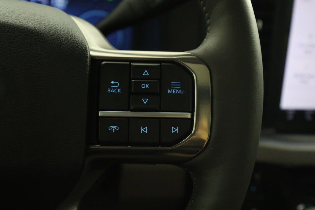 Used 2025 Ford F450 Platinum w/ Platinum Plus Package image 21