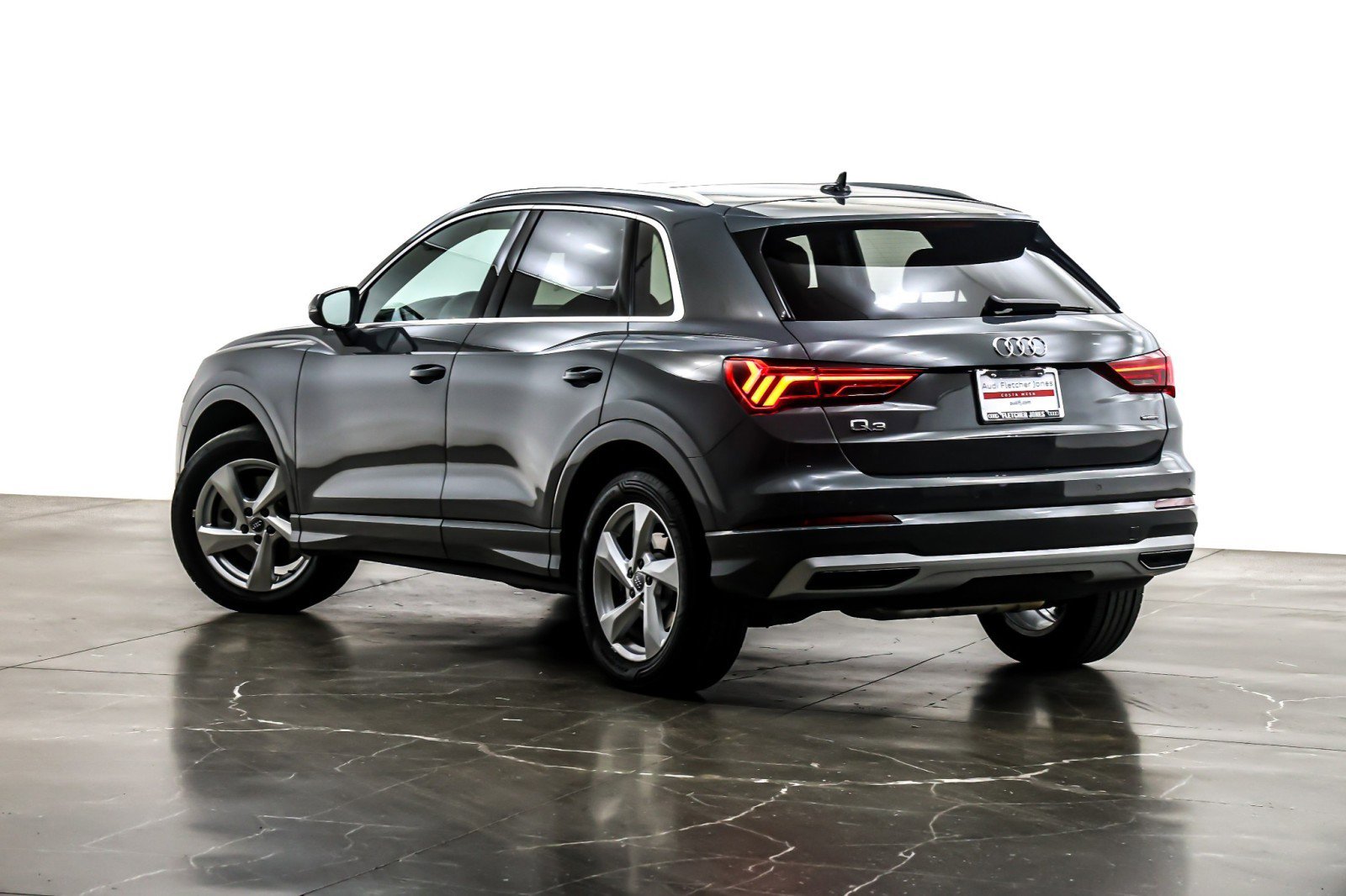 Used 2020 Audi Q3 2.0T Premium Plus w/ Premium Plus Package image 12