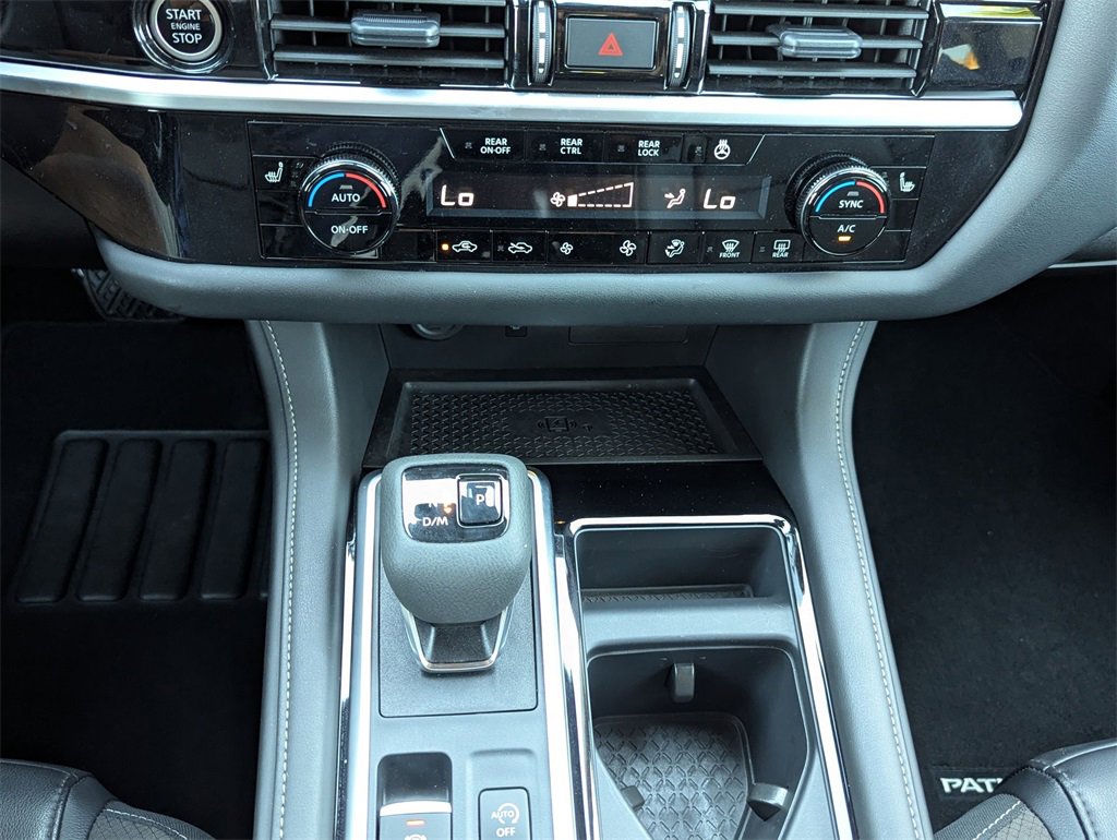 Used 2024 Nissan Pathfinder SL w/ SL Premium Package image 29