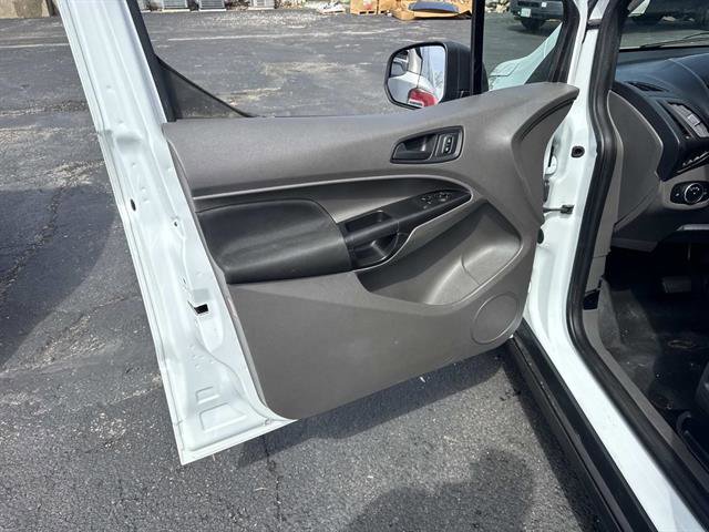 Used 2020 Ford Transit Connect XL image 13
