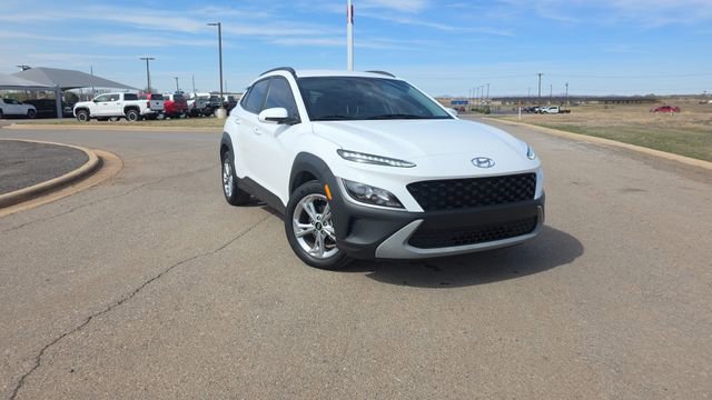 Used 2023 Hyundai Kona SEL image 9