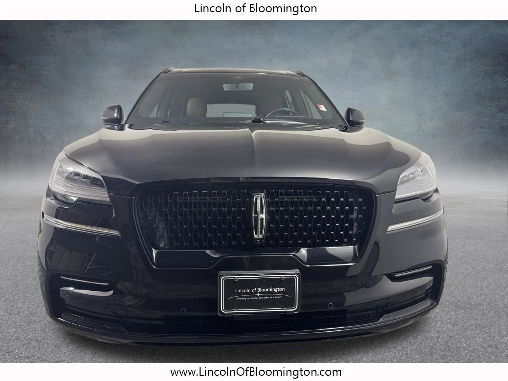 Used 2023 Lincoln Aviator Reserve w/ Equipment Group 201A AWD/4WD image 12