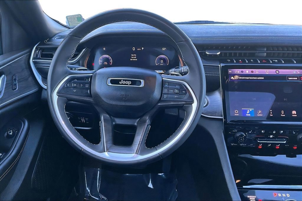 Used 2024 Jeep Grand Cherokee L Limited w/ Luxury Tech Group II AWD/4WD image 5