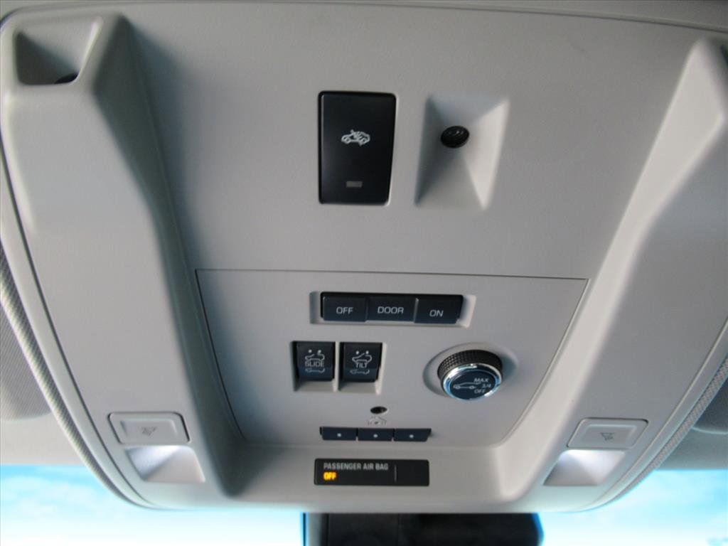 Used 2019 GMC Yukon XL Denali w/ Denali Ultimate Package image 30