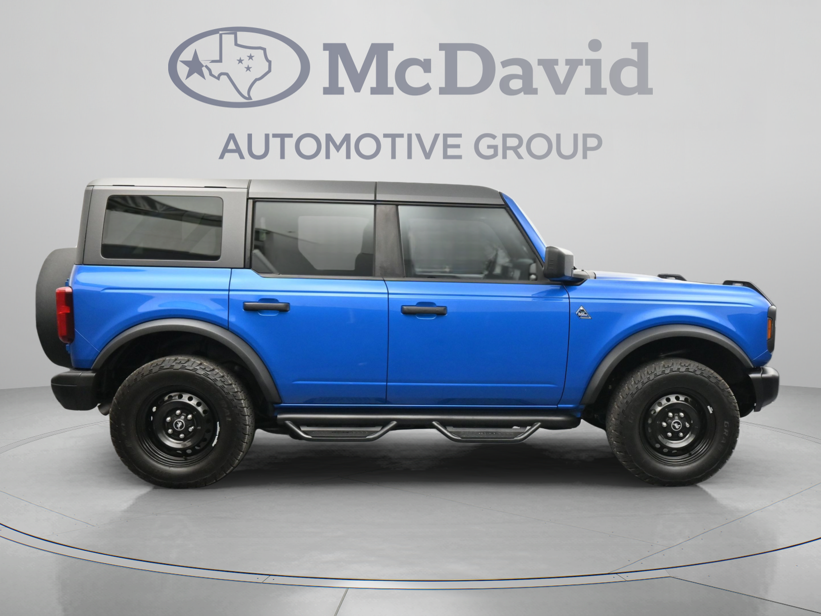 Used 2023 Ford Bronco Black Diamond AWD/4WD image 9