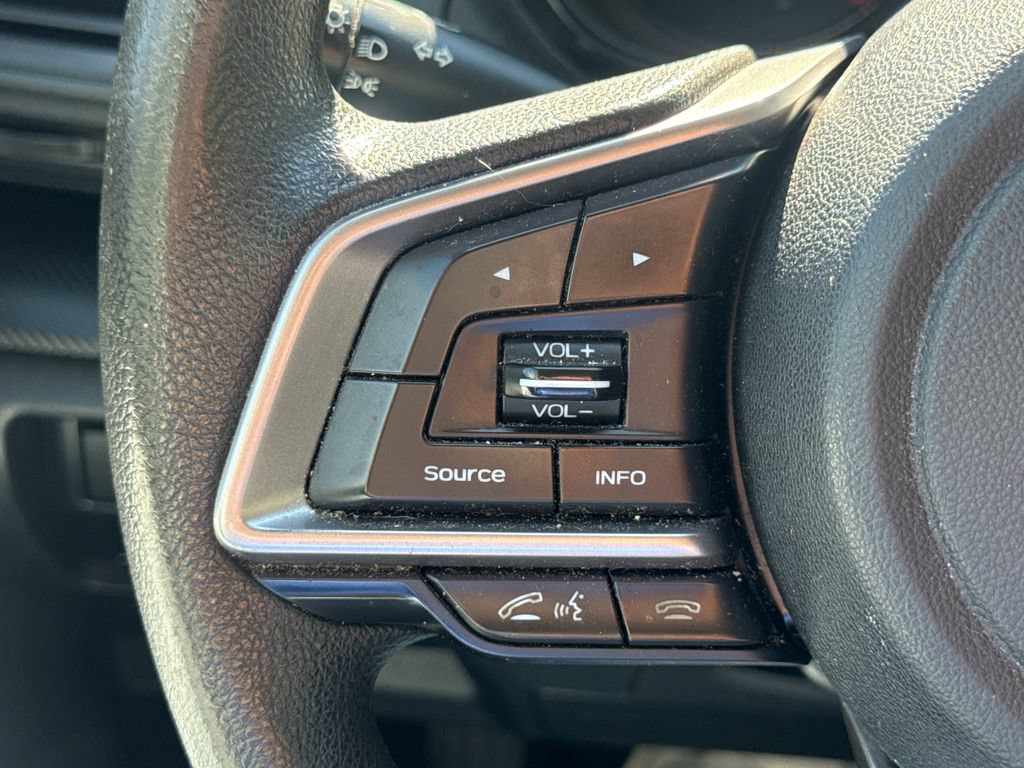 Used 2018 Subaru Crosstrek 2.0i AWD/4WD image 29