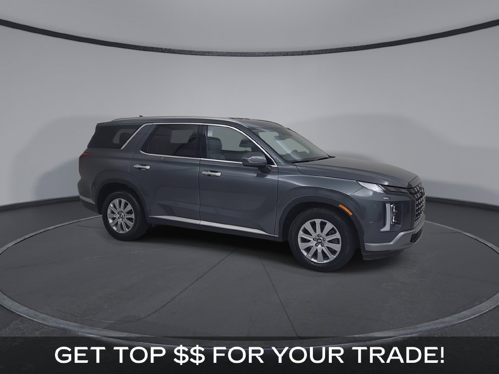 Used 2025 Hyundai Palisade SEL FWD image 2