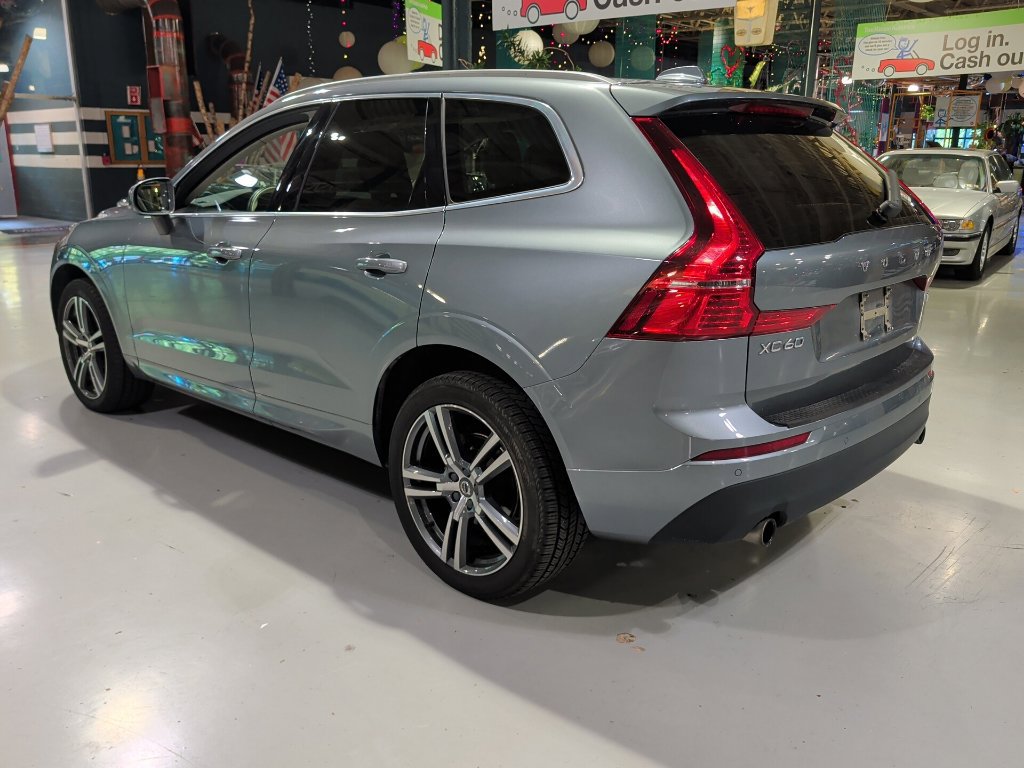 Used 2020 Volvo XC60 T5 Momentum AWD/4WD image 16