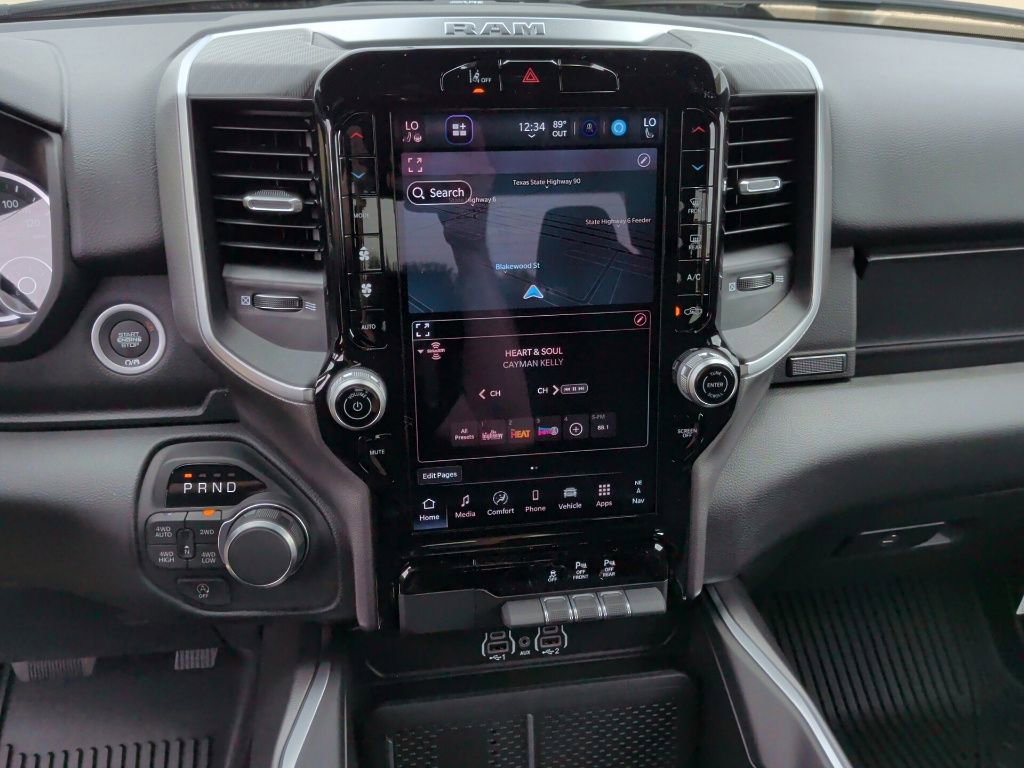 New 2026 RAM 1500 4x4 Crew Cab image 23