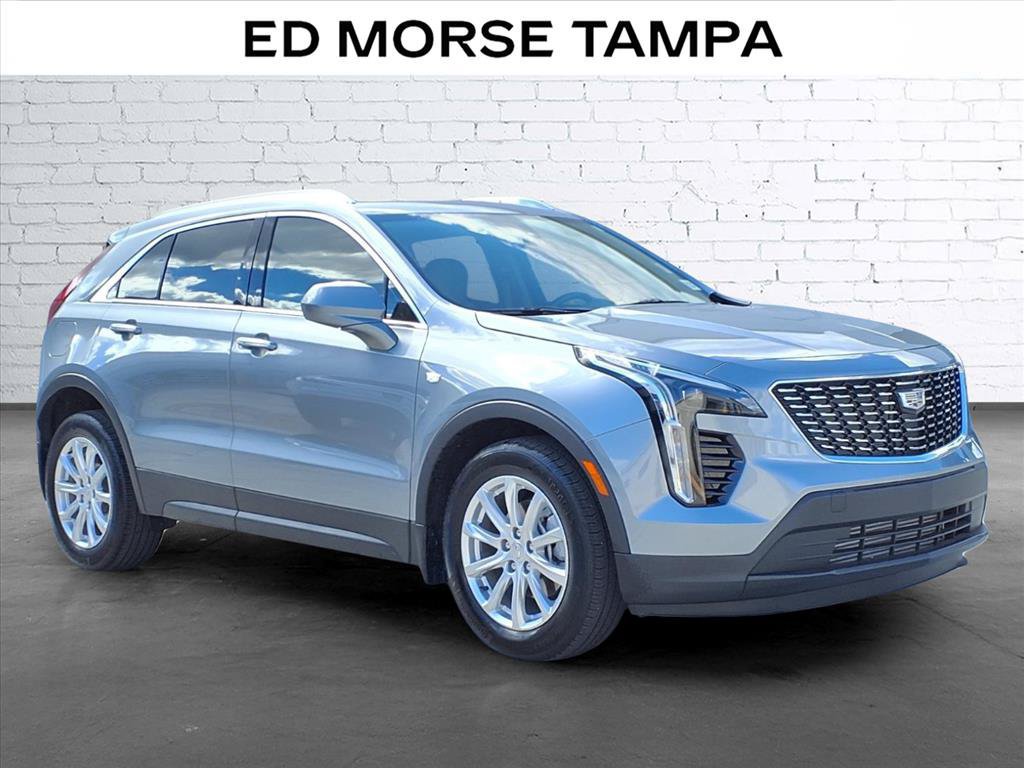 Certified 2023 Cadillac XT4 Luxury FWD image 5