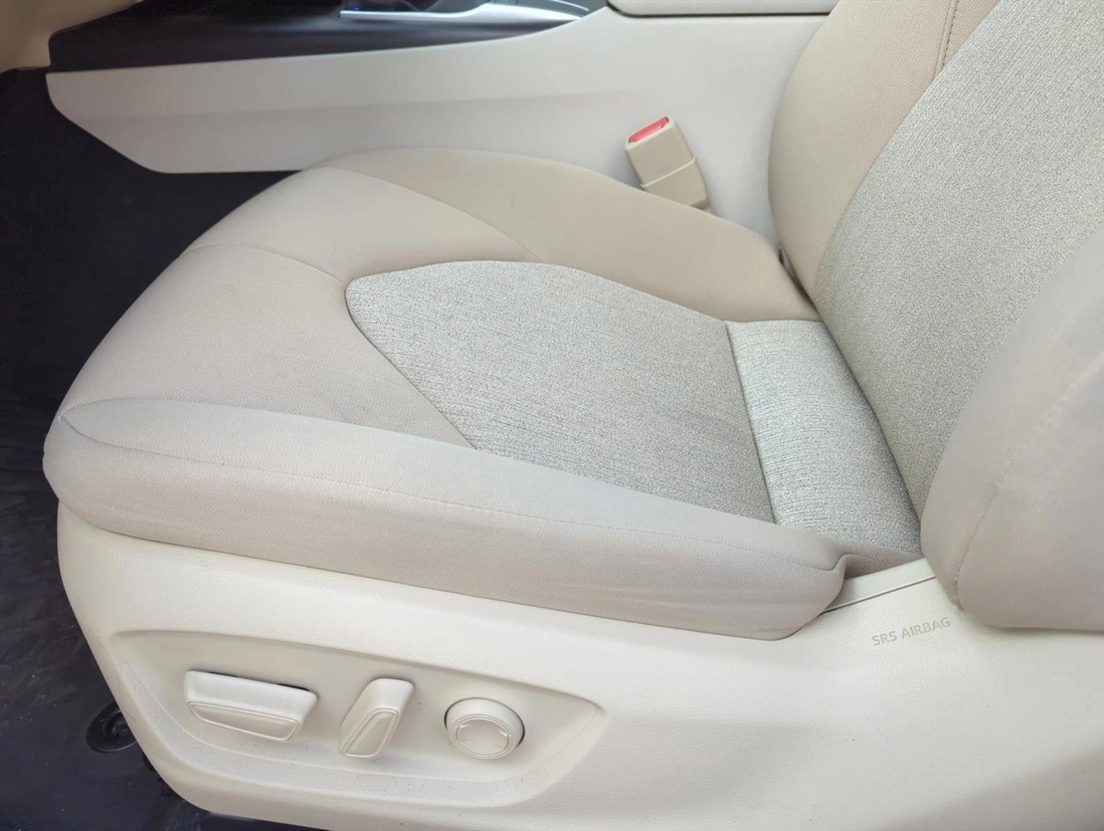 Certified 2024 Toyota Camry LE FWD image 11