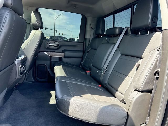 Used 2022 GMC Sierra 3500 Denali w/ Denali Ultimate Package AWD/4WD image 23