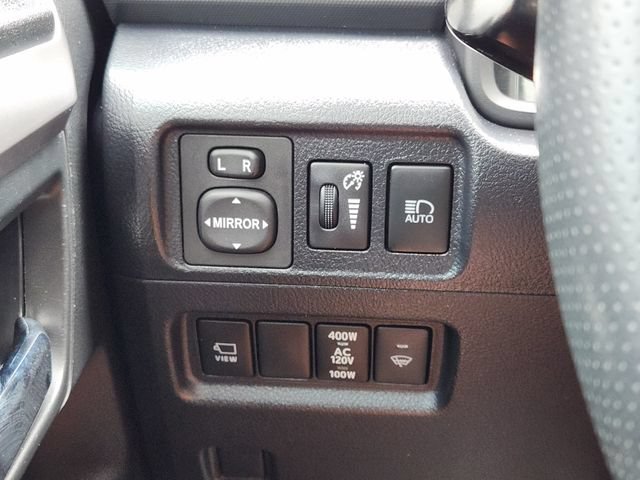 Used 2022 Toyota 4Runner Limited AWD/4WD image 23