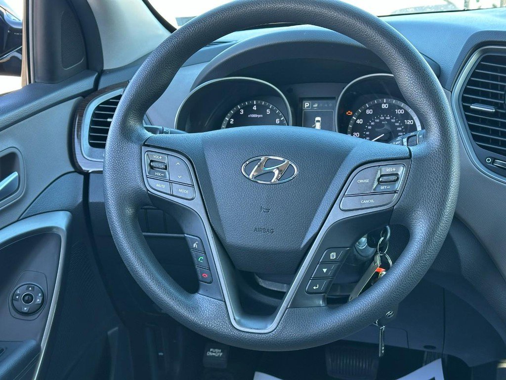 Used 2018 Hyundai Santa Fe Sport image 12