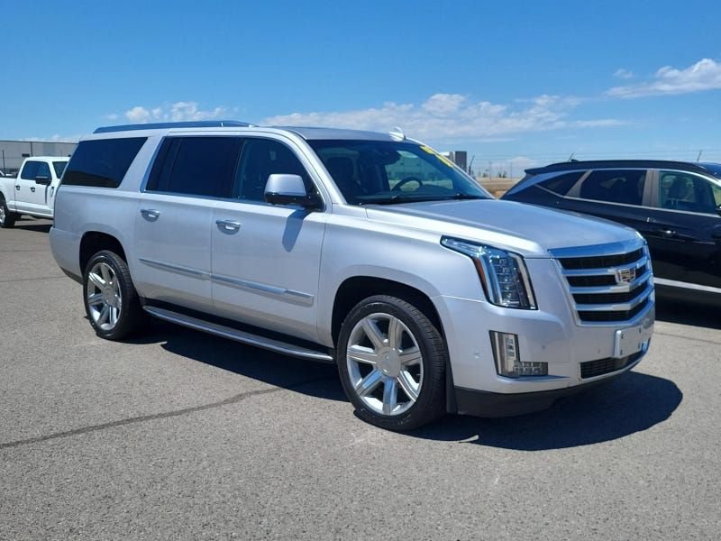 Used 2019 Cadillac Escalade ESV Premium Luxury AWD/4WD image 6