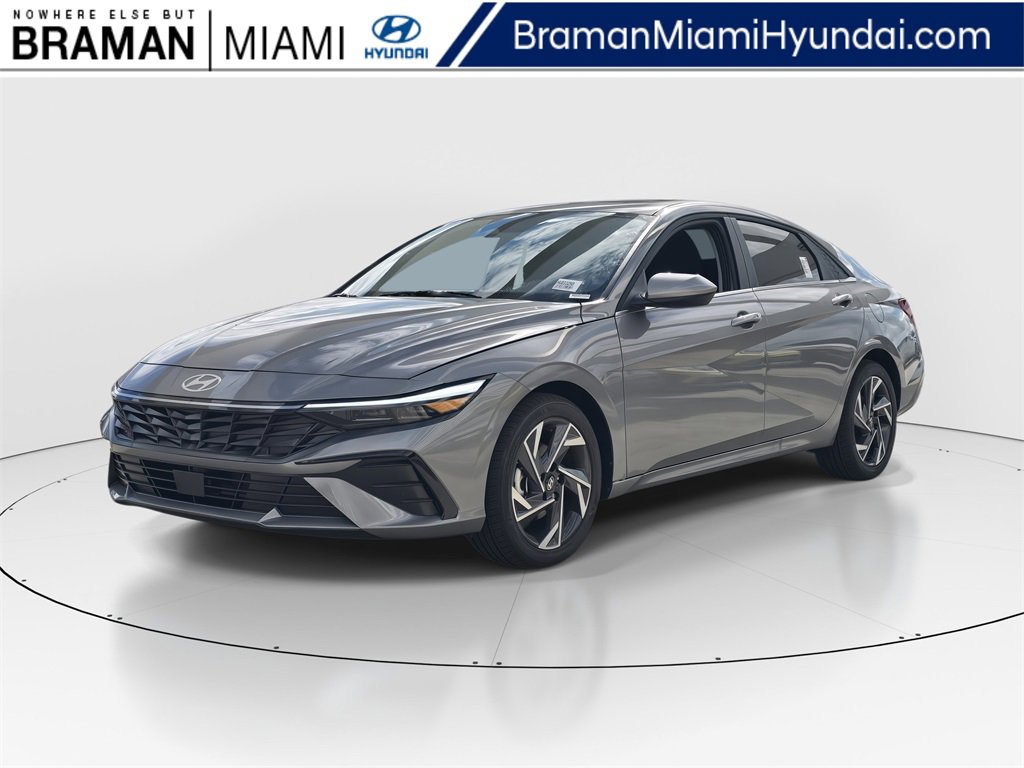 New 2025 Hyundai Elantra SEL
