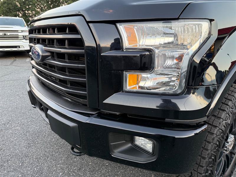 Used 2016 Ford F150 XLT w/ Equipment Group 302A Luxury AWD/4WD image 10