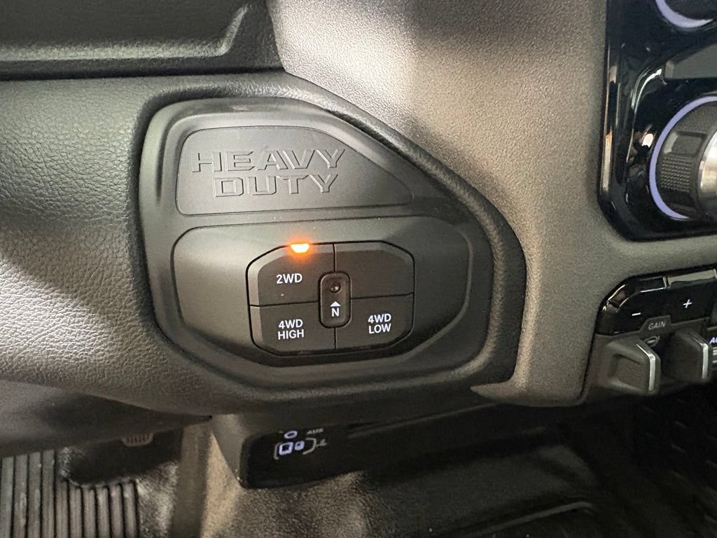 New 2026 RAM 3500 Tradesman AWD/4WD image 29