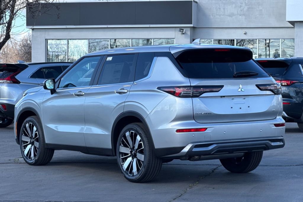 New 2026 Mitsubishi Outlander SE AWD/4WD image 6