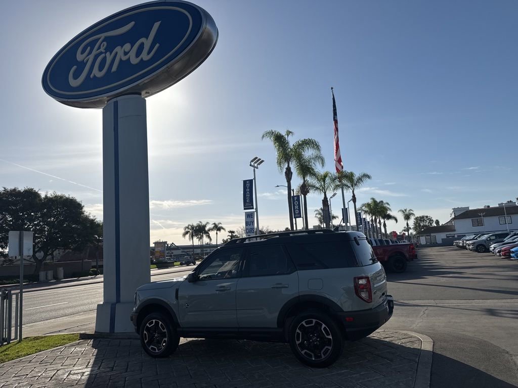 Used 2023 Ford Bronco Sport Outer Banks image 19