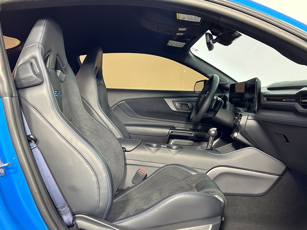 Used 2025 Ford Mustang Dark Horse RWD image 14
