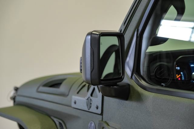 Used 2025 Jeep Gladiator Sport AWD/4WD image 24