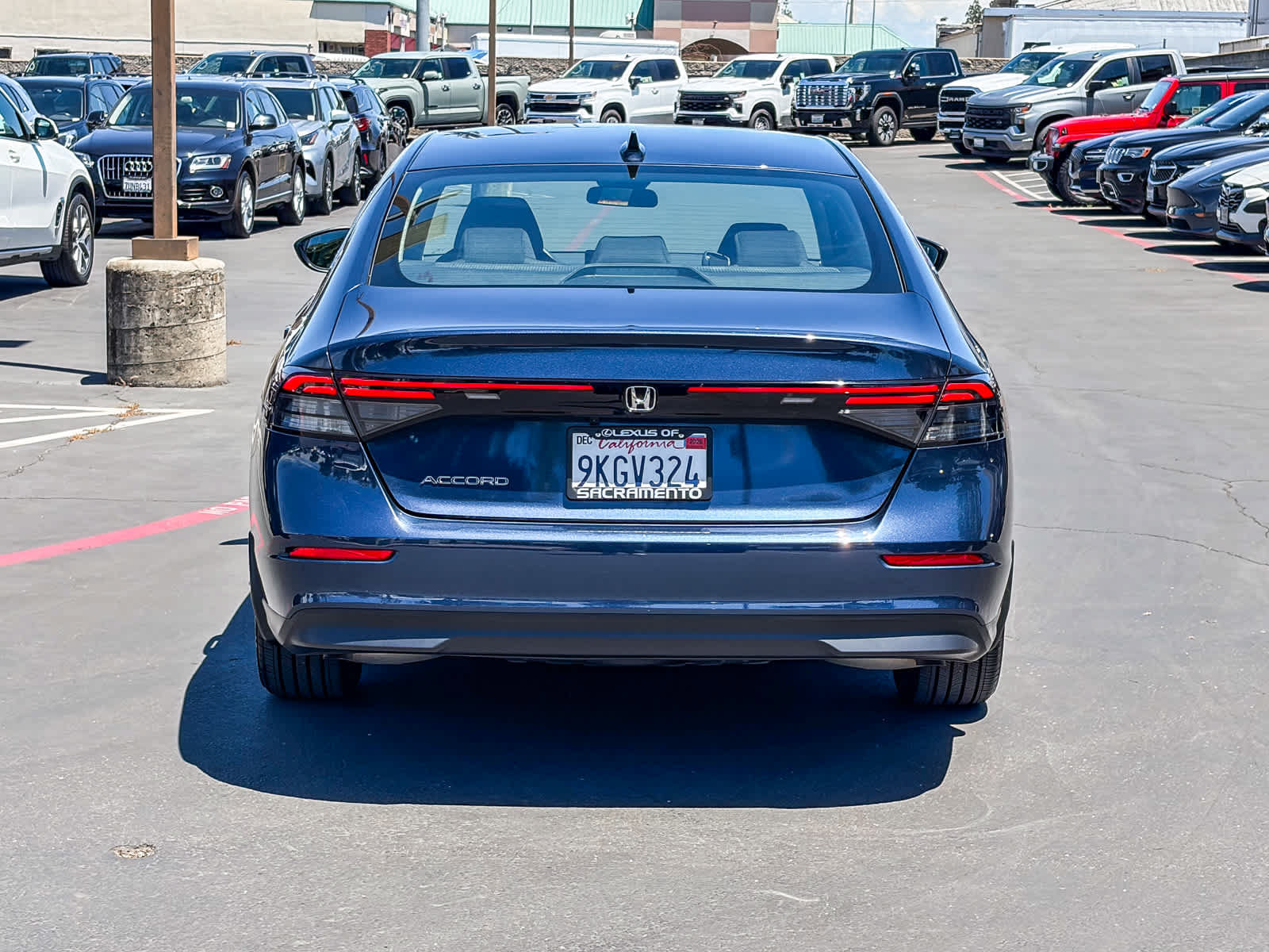 Used 2024 Honda Accord EX image 3