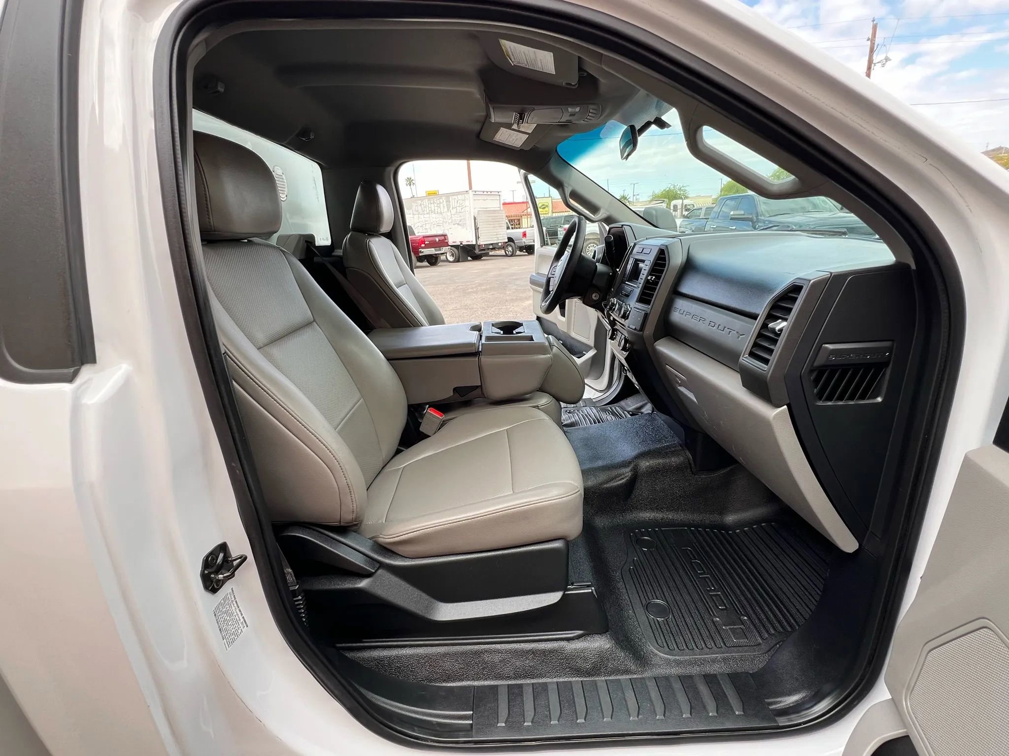 Used 2018 Ford F350 XL w/ Power Equipment Group image 16