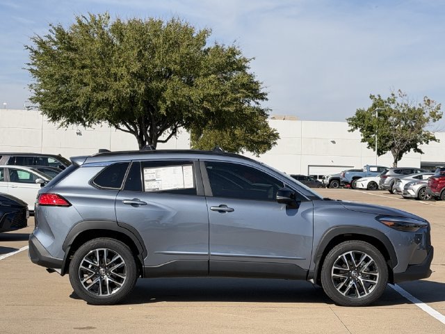 New 2026 Toyota Corolla Cross XLE w/ Convenience Package FWD image 3