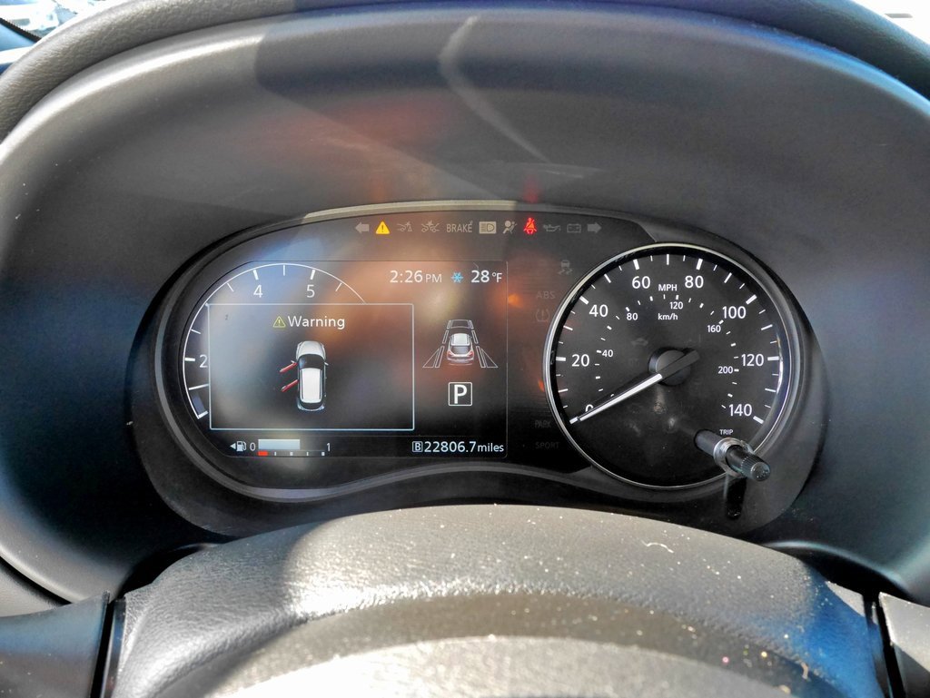 Used 2023 Nissan Kicks SR w/ SR Premium Package image 24