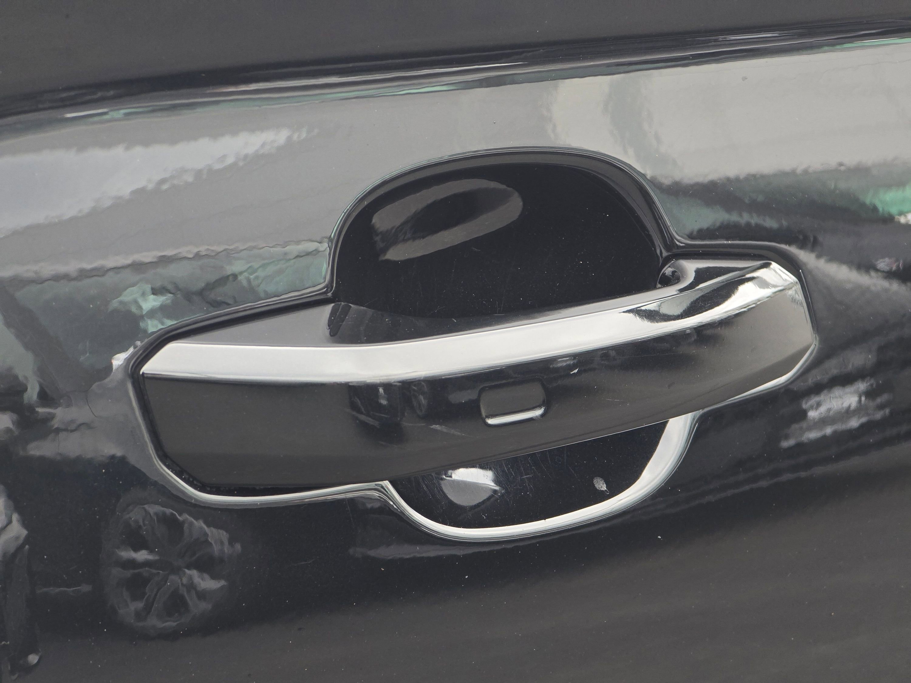 Used 2023 Audi SQ5 Premium Plus w/ Premium Plus Package image 32